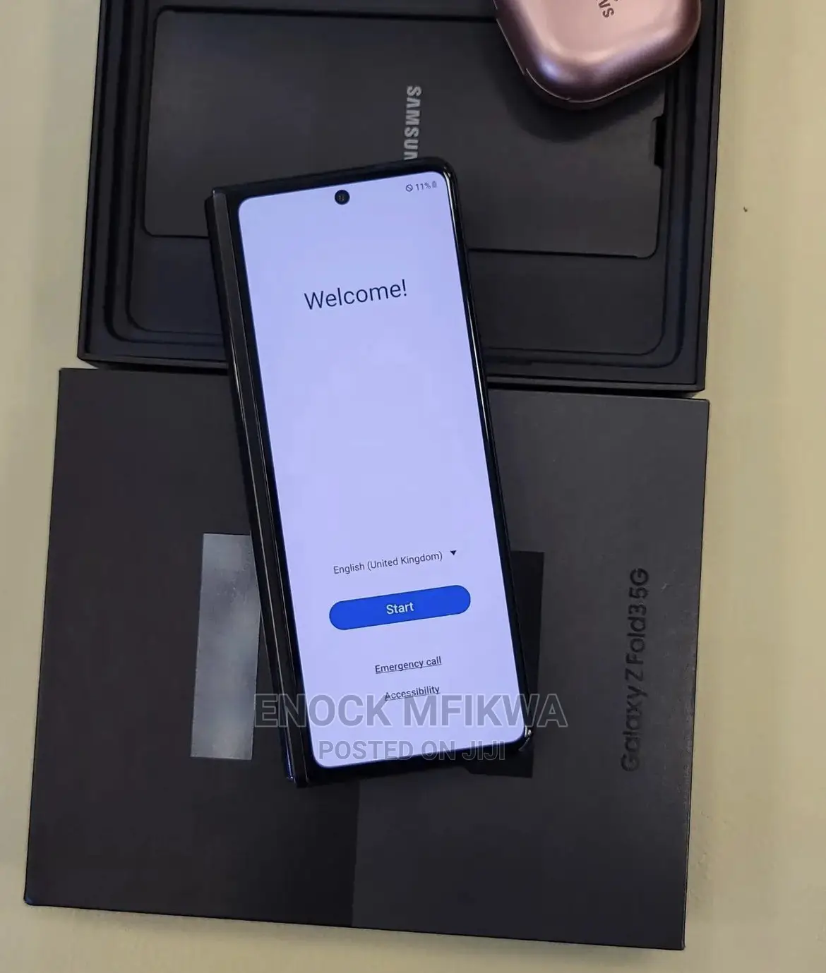 New Samsung Galaxy Z Fold3 5G 256 GB Black