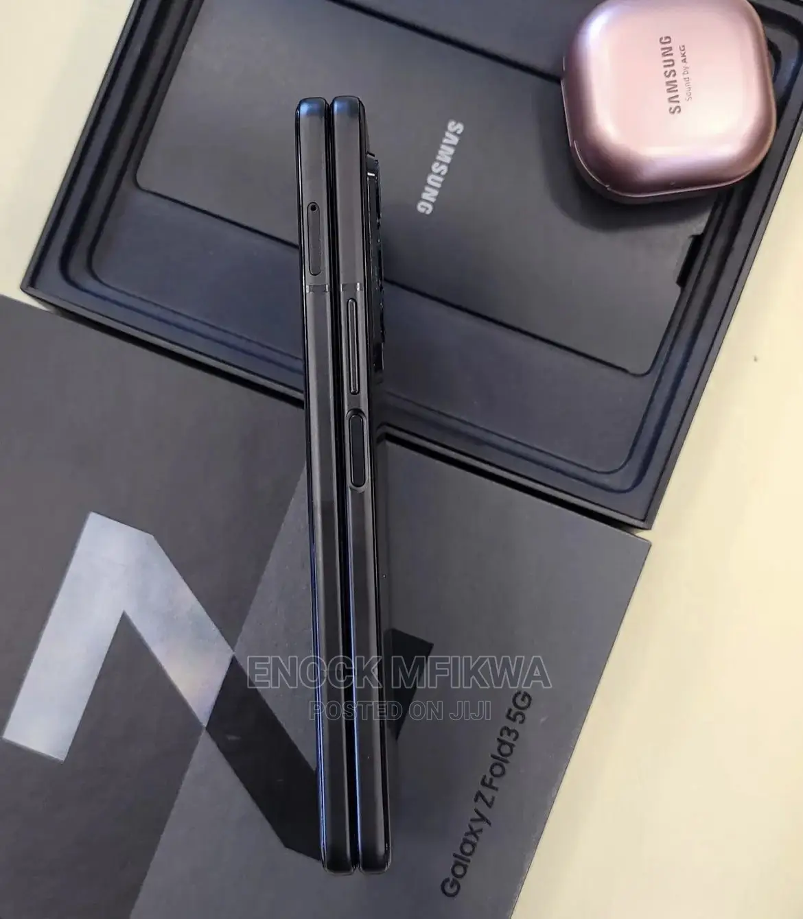New Samsung Galaxy Z Fold3 5G 256 GB Black