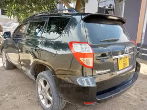 Toyota Vanguard 2008 Black