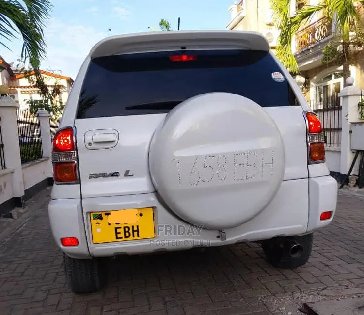 Toyota RAV4 1.8 2004 White