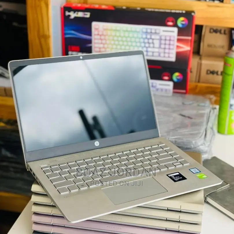 New Laptop HP Pavilion 15 8GB Intel Core I5 SSHD (Hybrid) 640GB