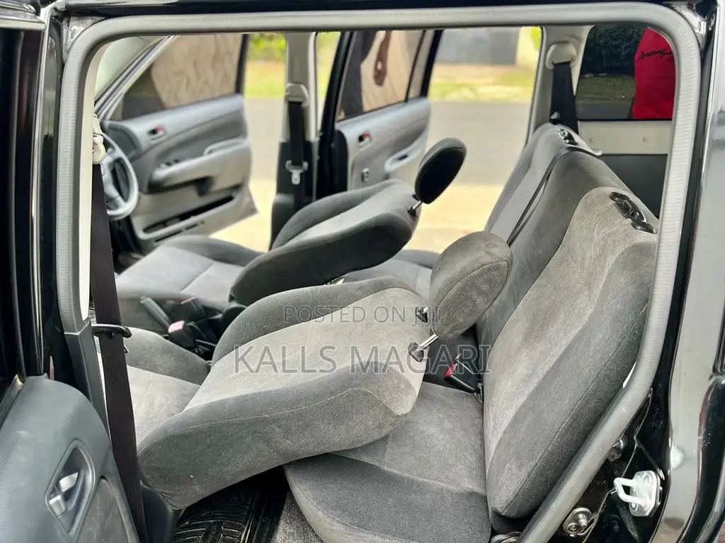 Toyota Succeed 2003 Black