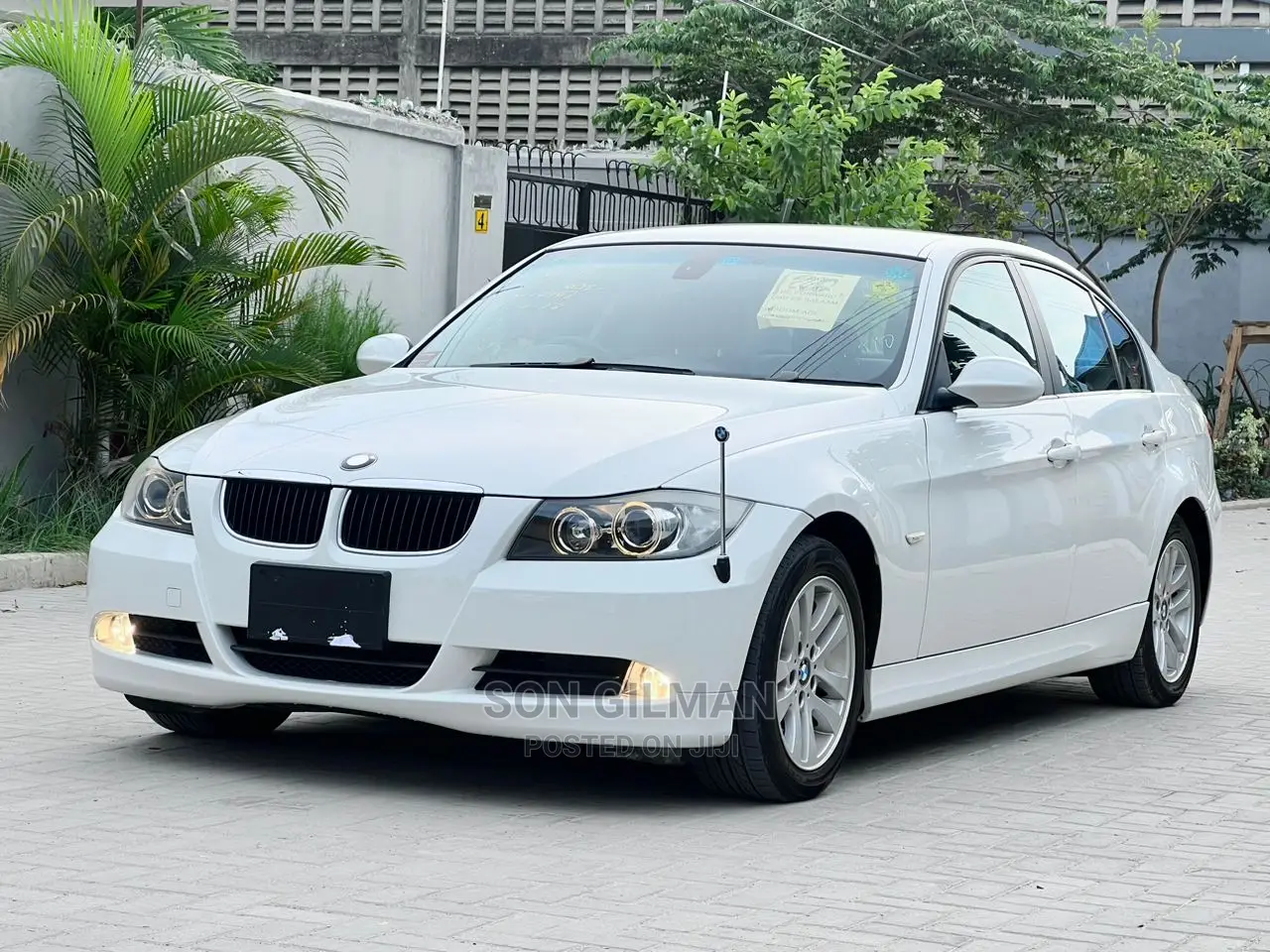BMW 3 Series 2005 White