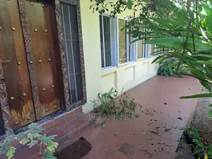 4bdrm House in Oysterbay, Masaki for Rent