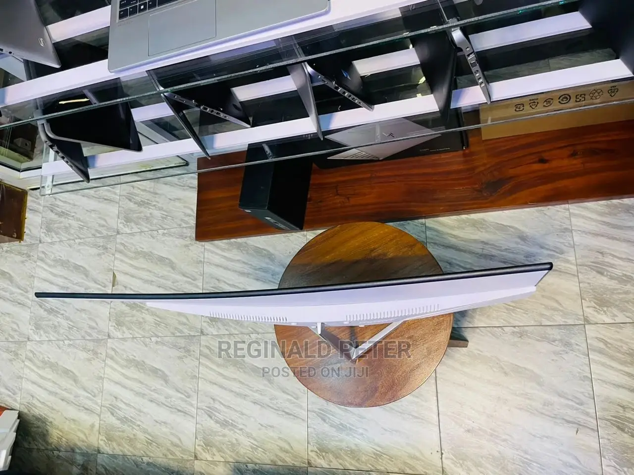 Gaming Monitor Curve