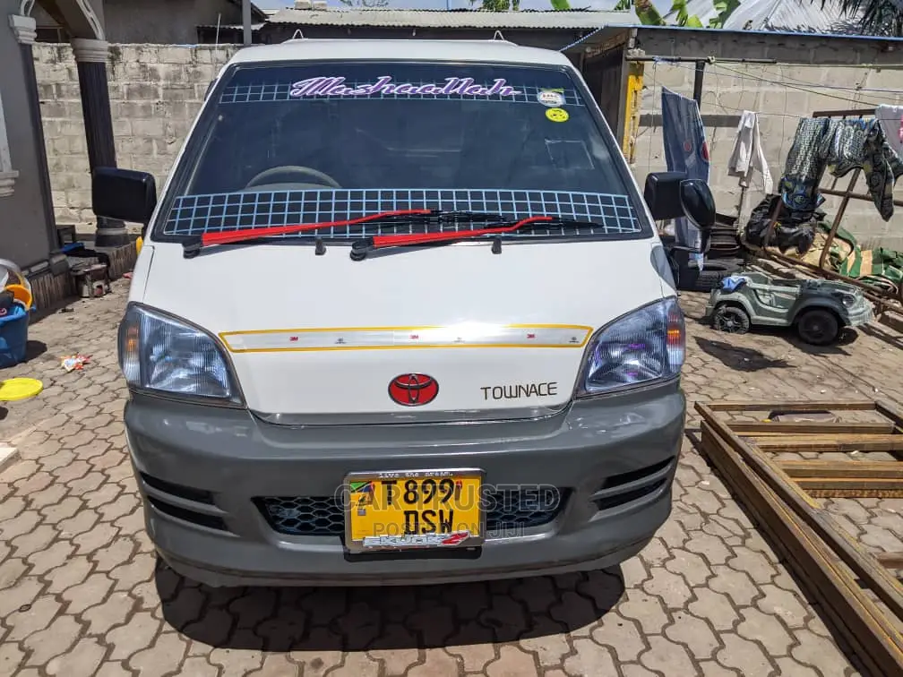Toyota Townace 2004 White