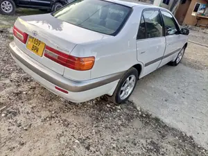 Toyota Premio 1.8 AWD 2004 Silver