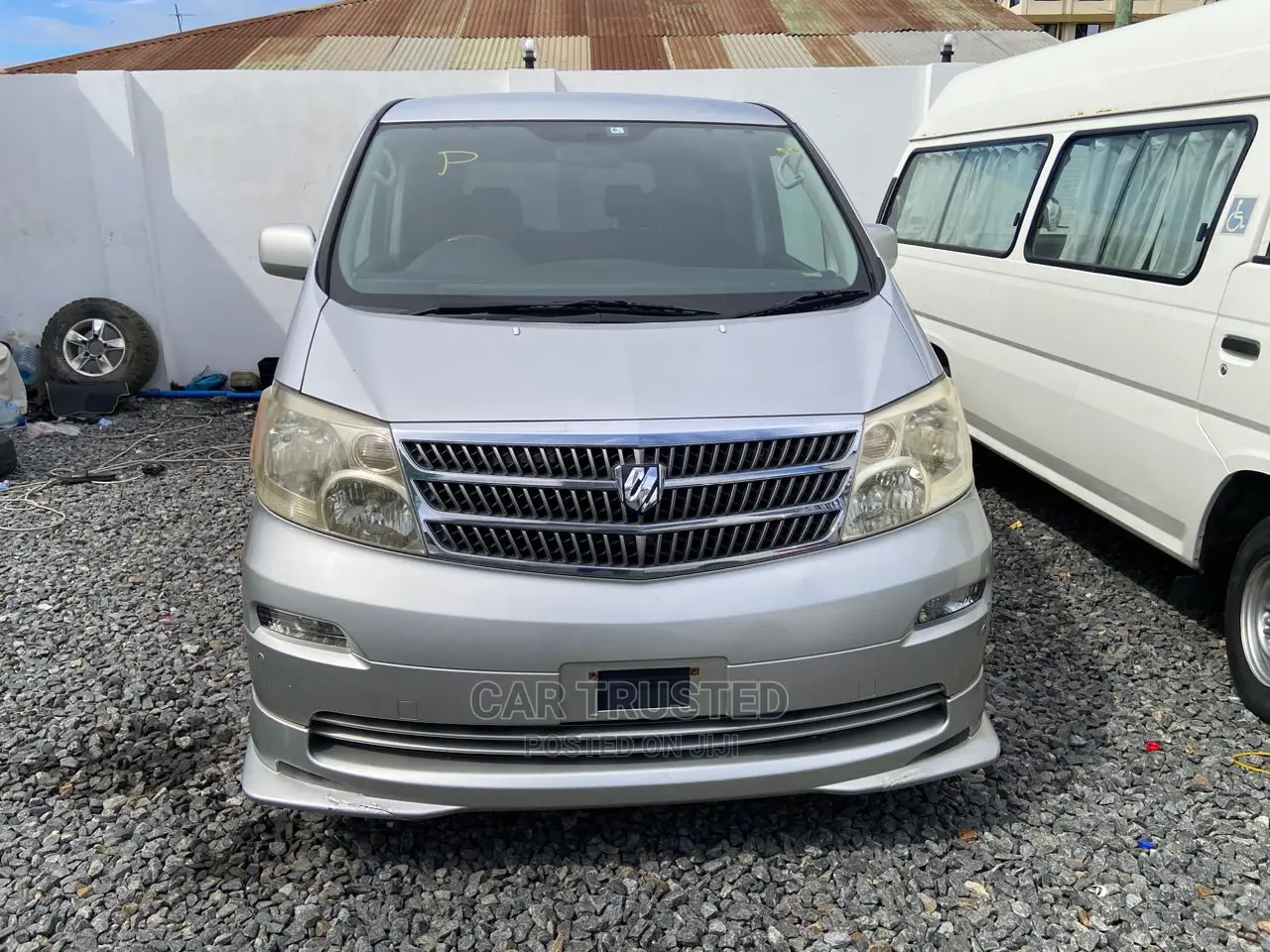Toyota Alphard 2004 Silver