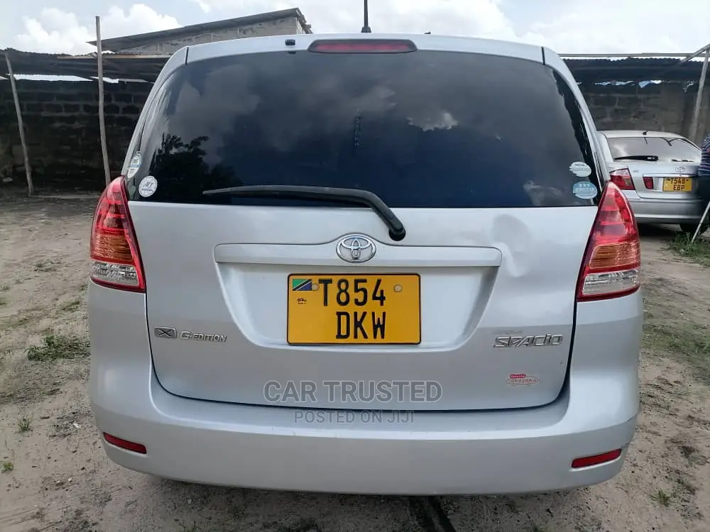 Toyota Corolla Spacio 1.8 S Aero Tourer 2WD 2004 Silver