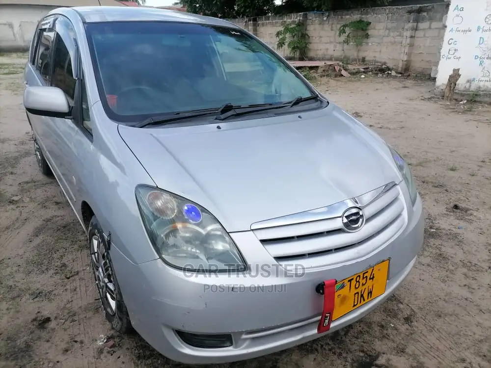 Toyota Corolla Spacio 1.8 S Aero Tourer 2WD 2004 Silver