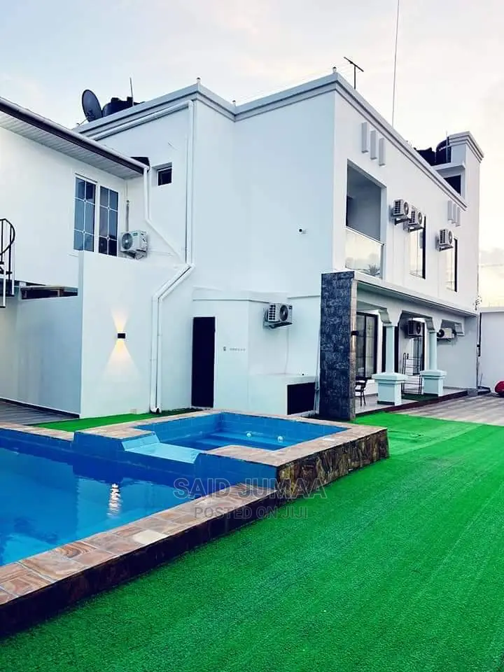 Furnished 10bdrm Apartment in Kisauni, Mjini Magharibi for Sale
