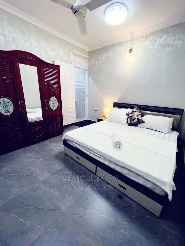 Furnished 10bdrm Apartment in Kisauni, Mjini Magharibi for Sale