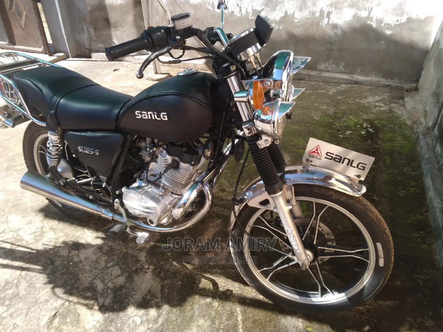 SanLG SL150-6 2022 Red