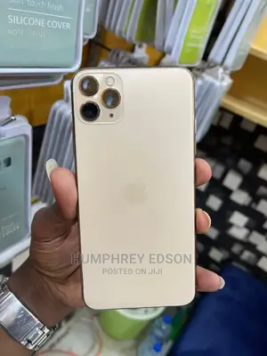 New Apple iPhone 11 Pro Max 256 GB Gold