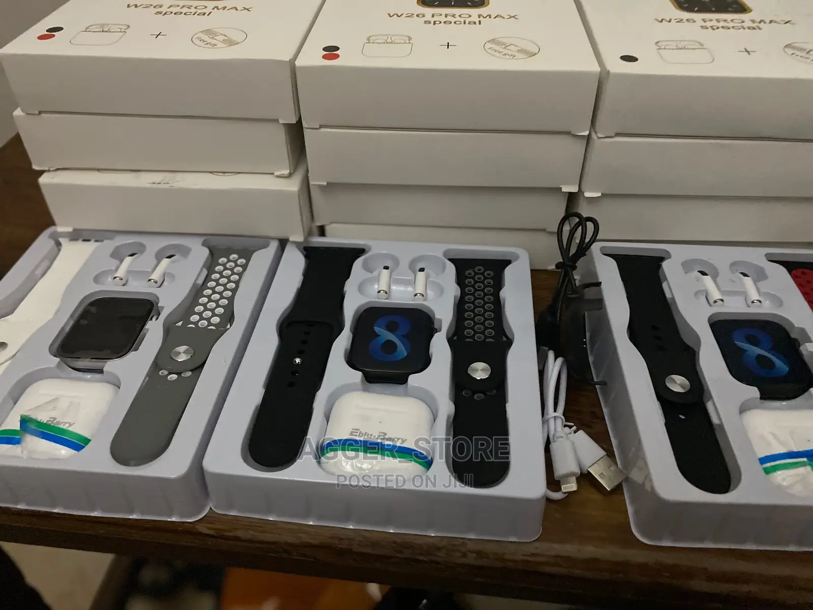 W26 Pro Max Watch 8(Smartwatch)+Free Airpods