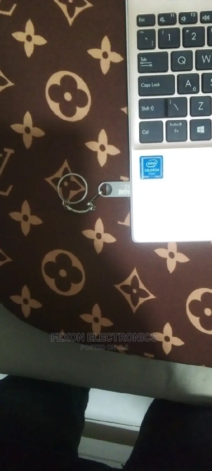 Flash Drive (TJ)