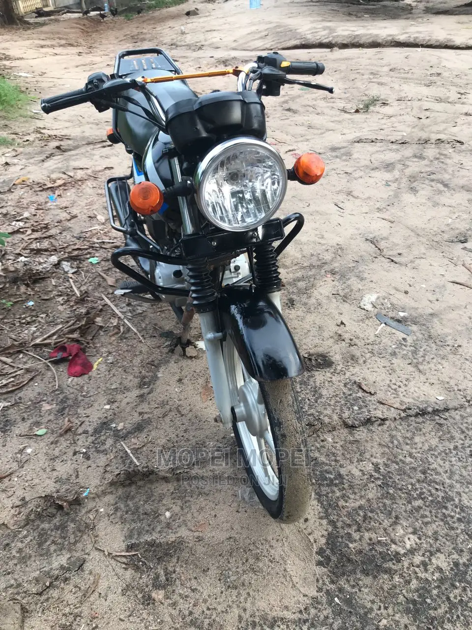 TVS 2022 Beige
