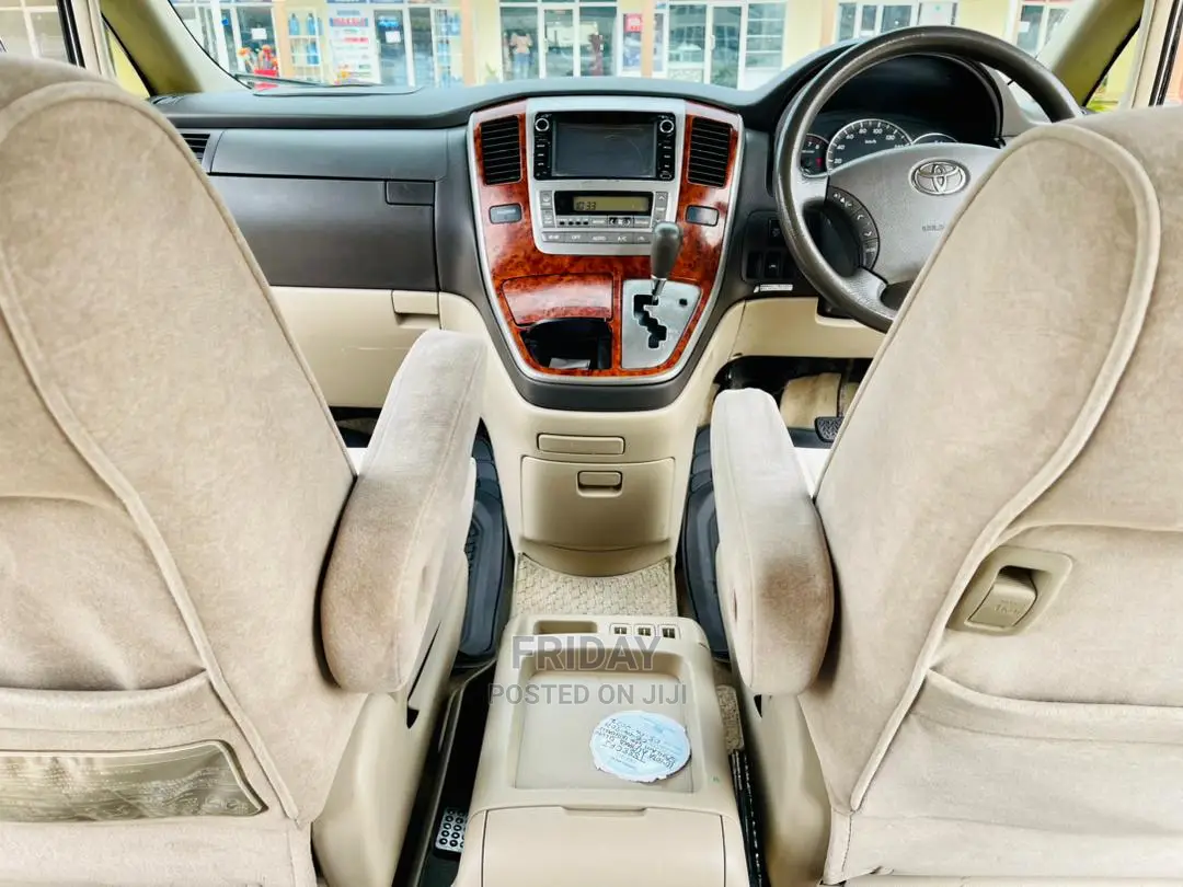 Toyota Alphard 2007 Silver