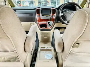 Toyota Alphard 2007 Silver