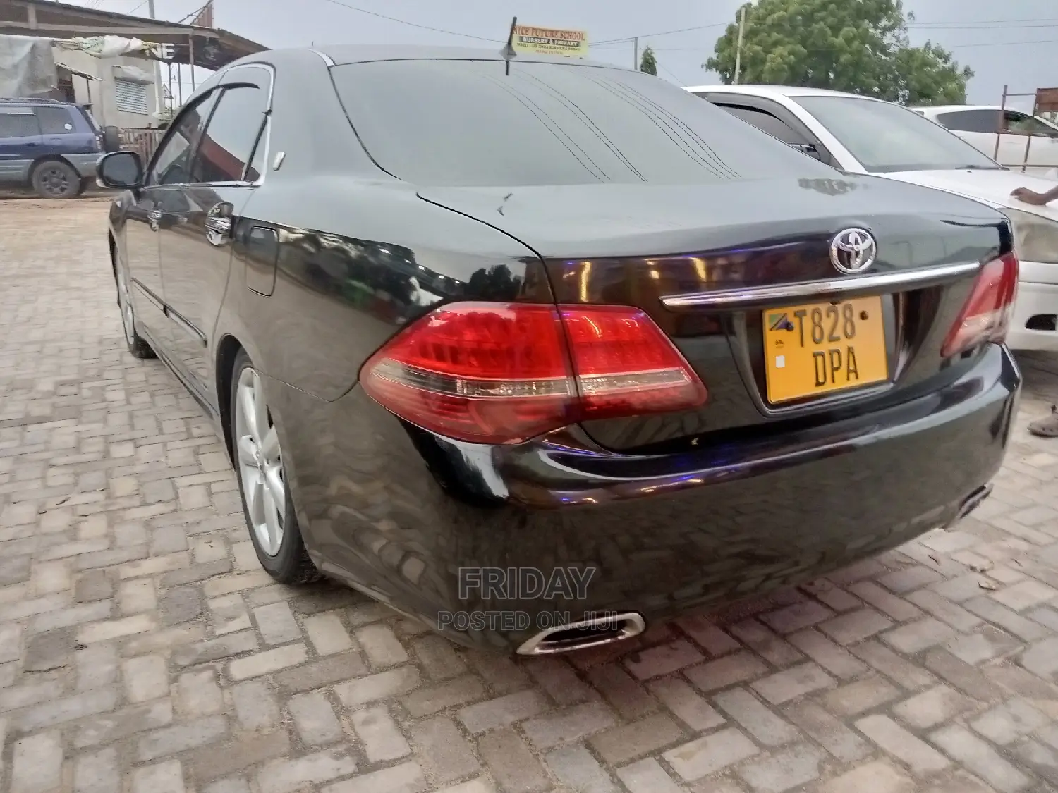 Toyota Crown 2009 Black