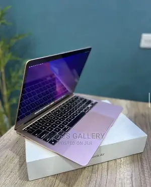 New Laptop Apple MacBook 2020 8GB Apple M1 SSD 256GB