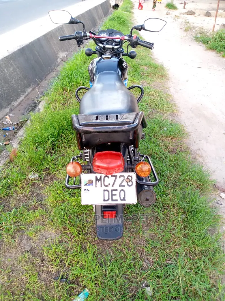 TVS Neo NX 2022 Blue