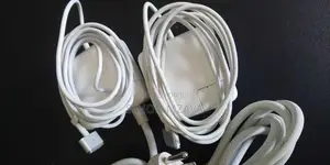 Clean, Used Apple Power Adapter Magsafe, Magsafe 2, Type C,.