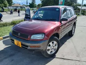 Toyota RAV4 Base FWD 1999 Burgandy