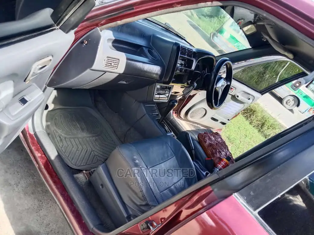 Toyota RAV4 Base FWD 1999 Burgandy