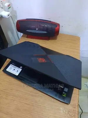 Laptop HP Omen 15t 16GB Intel Core I5 HDD+SSD 1T