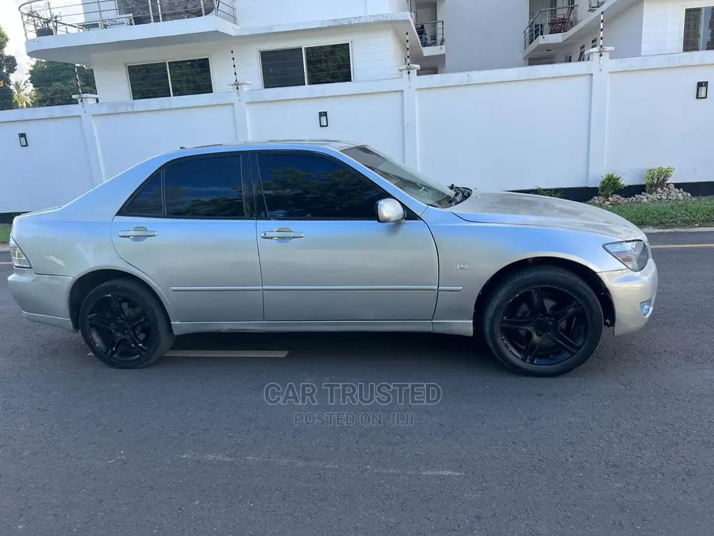Toyota Altezza 2002 Silver