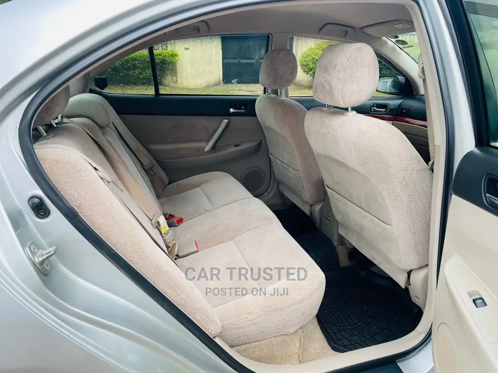 Toyota Premio 1.8 FWD 2004 Silver