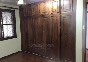 4bdrm Bungalow in Masaki for Rent