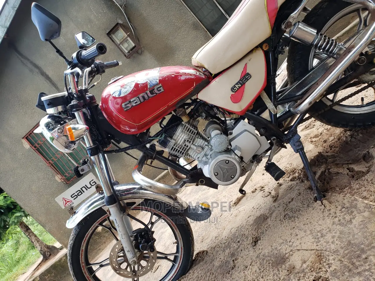 SanLG SL200ZK 2019 Gold