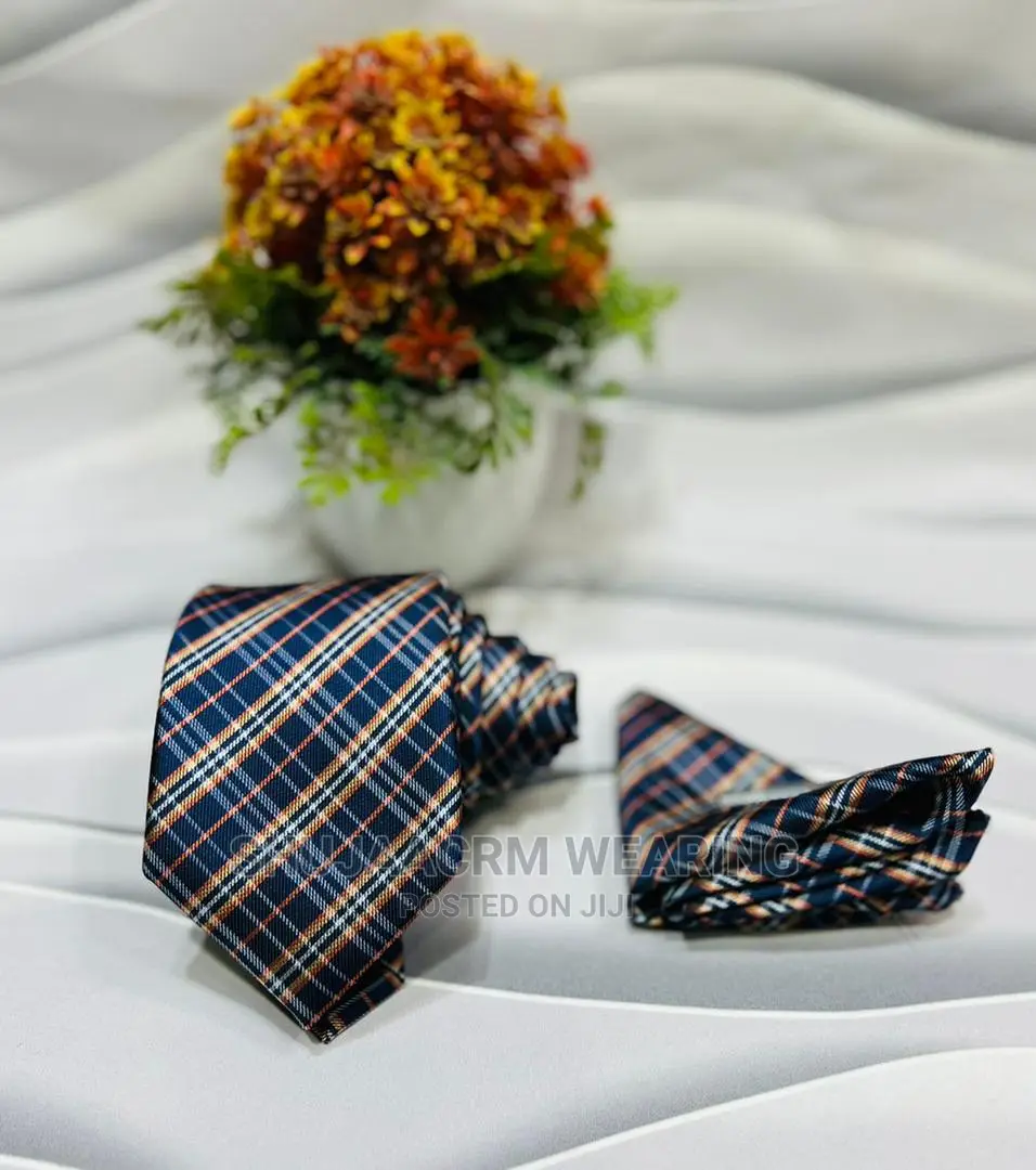 Pocket Square Tie