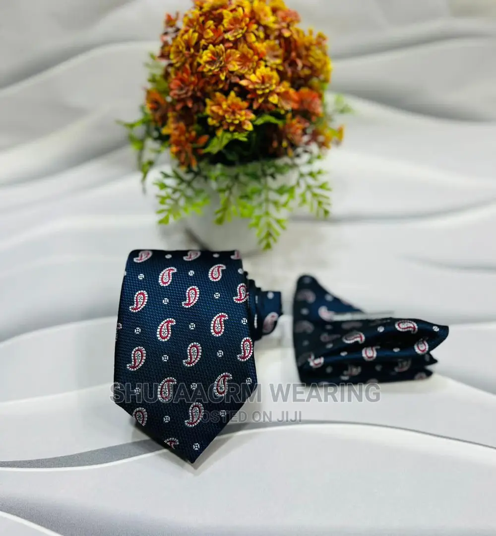 Pocket Square Tie