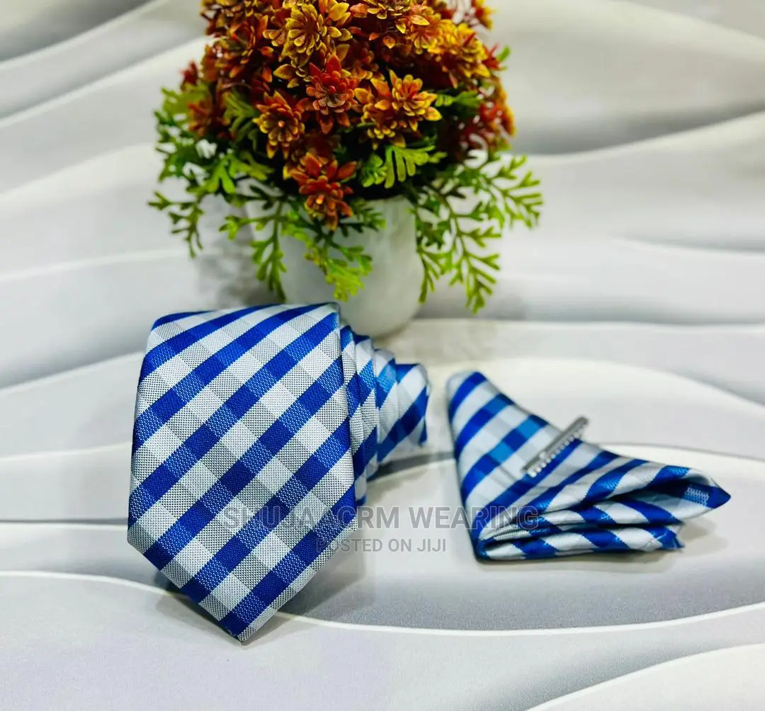 Pocket Square Tie