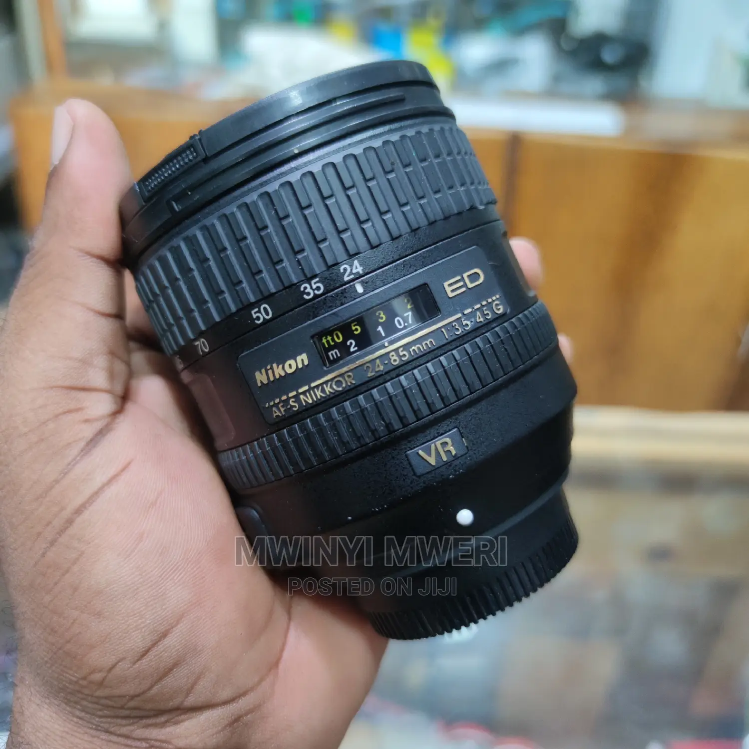 Nikon AF-S NIKKOR 24-85mm F/3.5-4.5g ED VR Lens