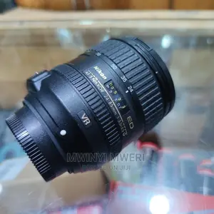 Nikon AF-S NIKKOR 24-85mm F/3.5-4.5g ED VR Lens