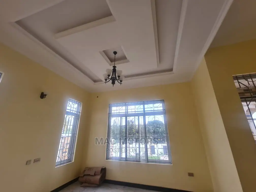 5bdrm Bungalow in My Real Estate, Kinondoni for sale