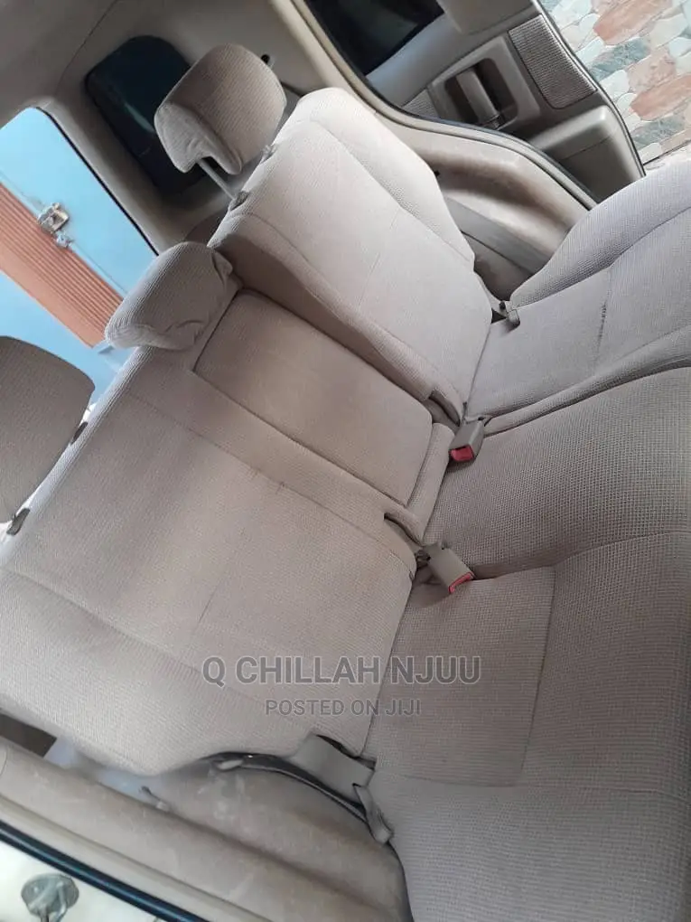 Toyota Raum 2004 Beige