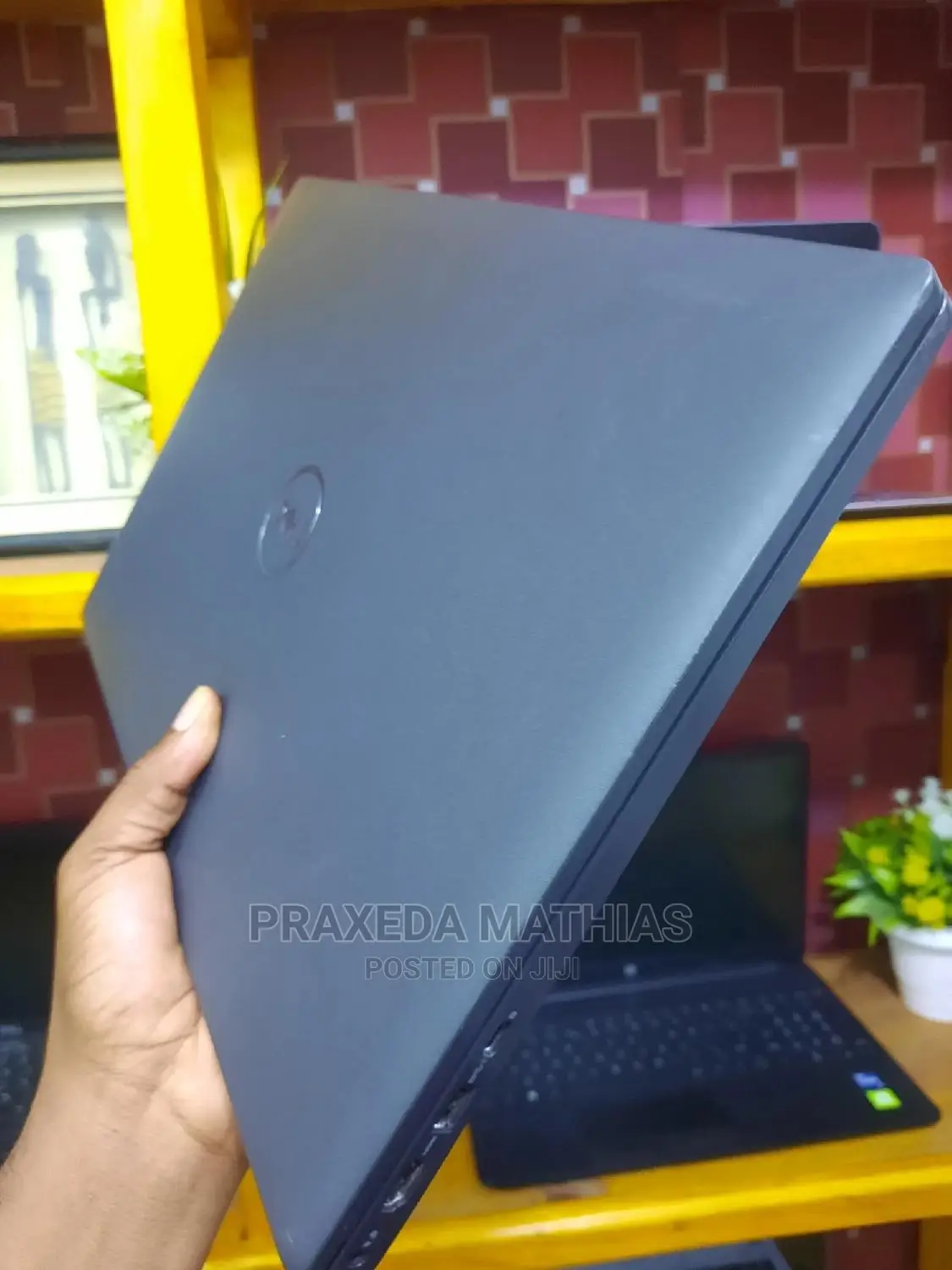 New Laptop Dell Latitude 3520 16GB Intel Core I7 HDD 1T
