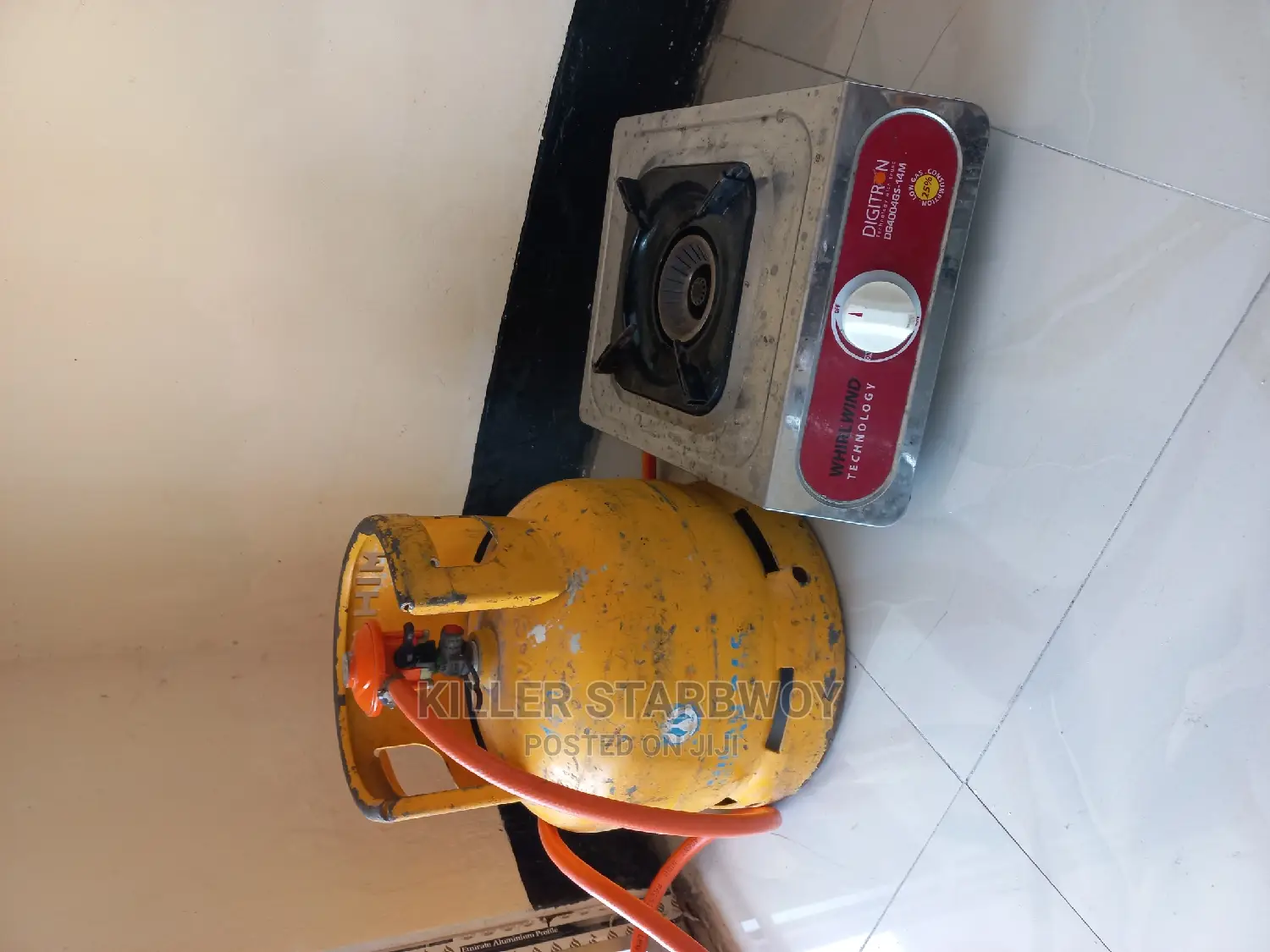 Jiko La Gas Na Mtungi Wenye Gas
