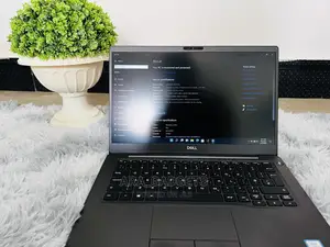 Laptop Dell Latitude 7300 16GB Intel Core I7 SSD 256GB