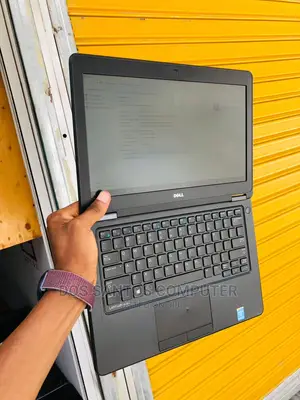 New Laptop Dell Latitude 12 E5250 6GB Intel Core I5 HDD 500GB
