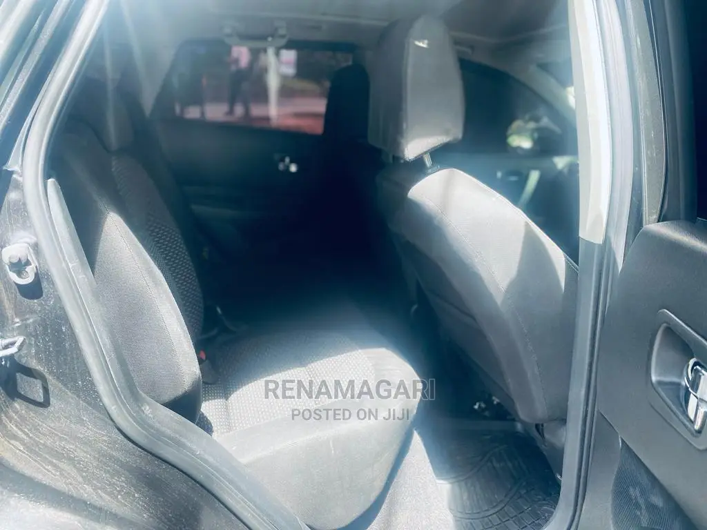 Nissan Dualis 2010 Black