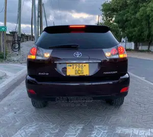 Toyota Harrier 2.4 4WD 2005 Burgundy