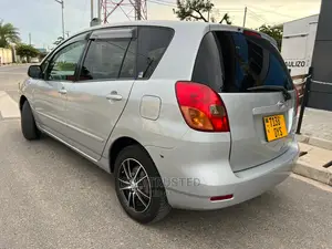 Toyota Corolla Spacio 1.8 S Aero Tourer 2WD 2003 Silver