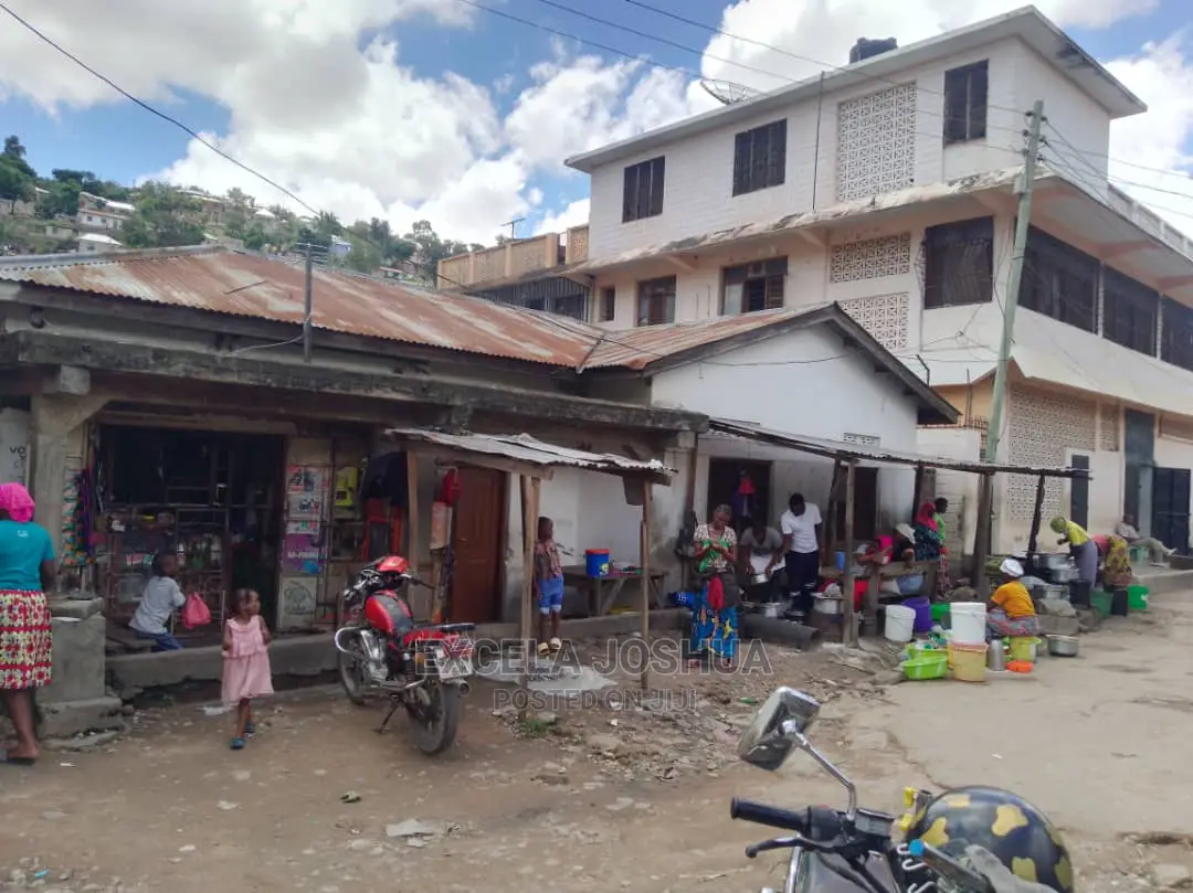 7bdrm House in Excela Joshua, Uhuru for Sale