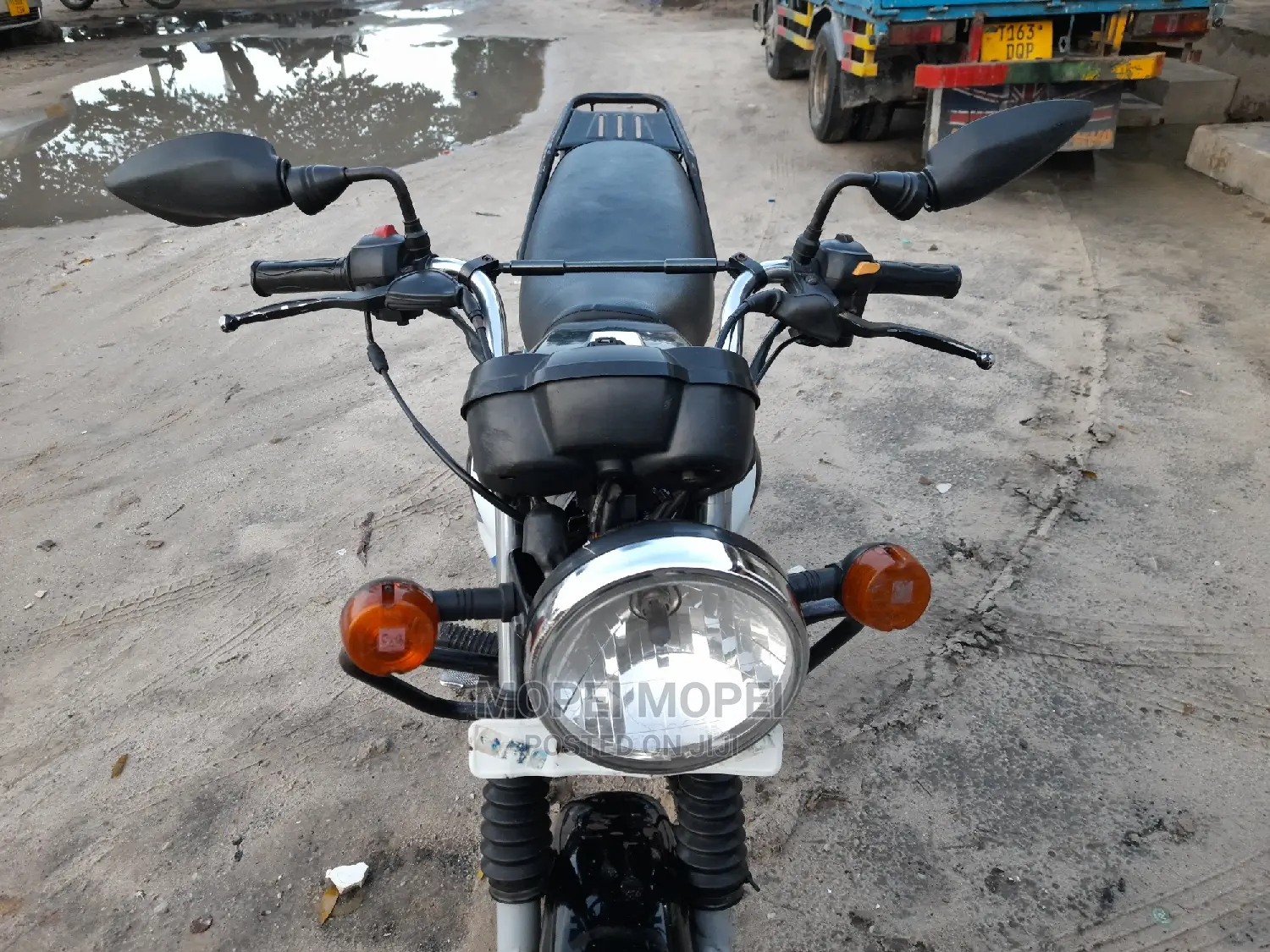 TVS King Cargo 2021 Pink